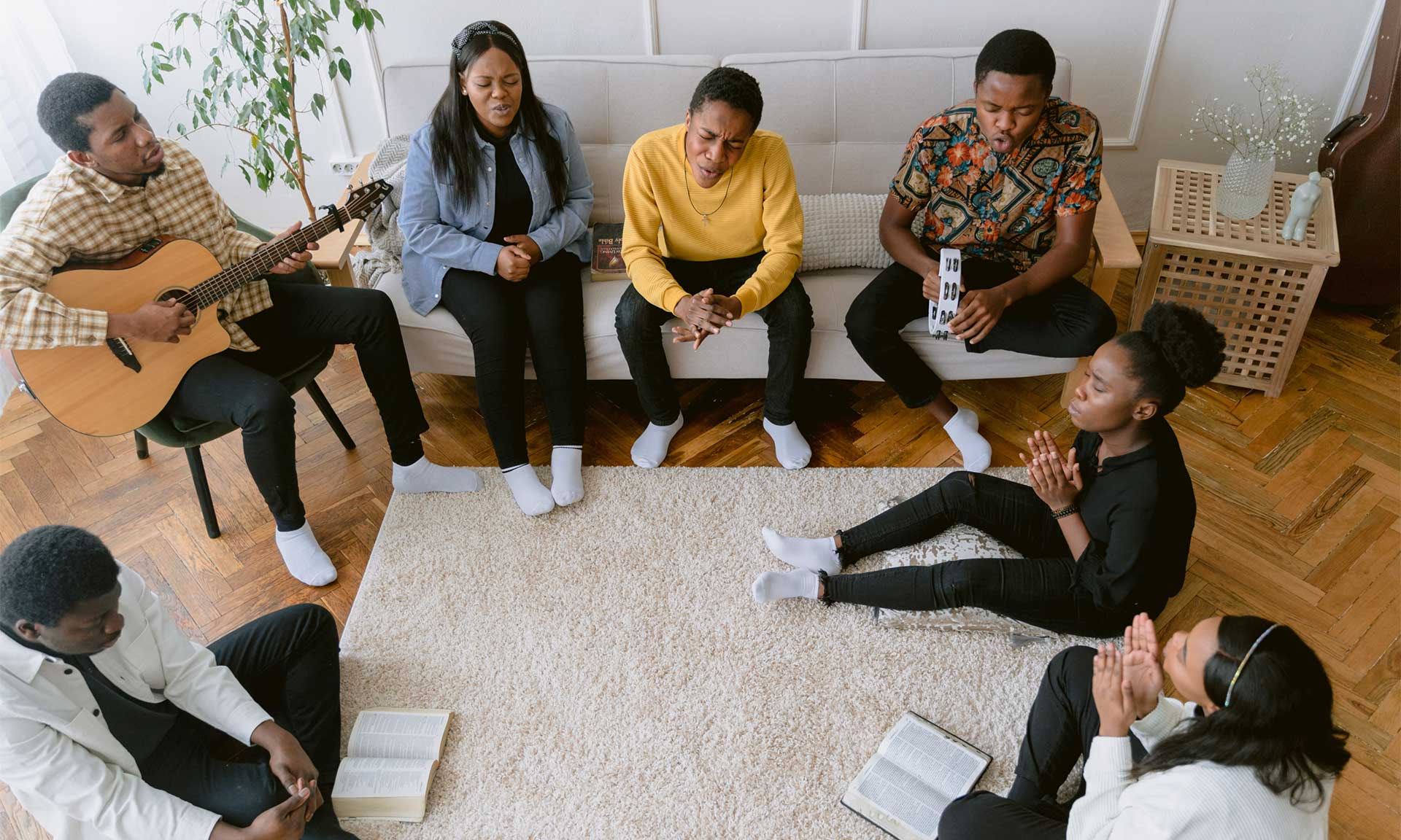 Christian Fellowship: Joy of Community - West Park Baptist Church, image size:1920x1152